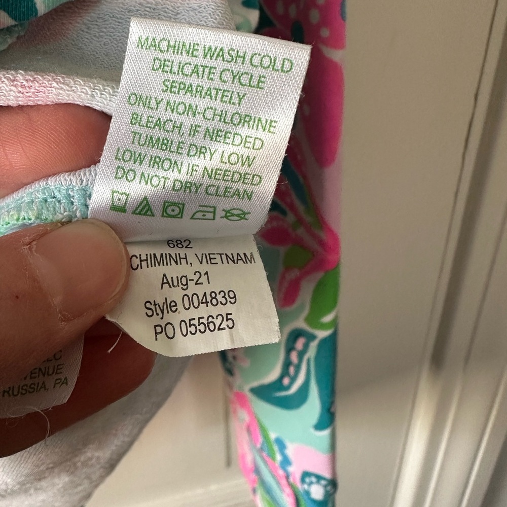 Lilly Pulitzer Floral Quarter-Zip Pullover - Picture 7 of 9